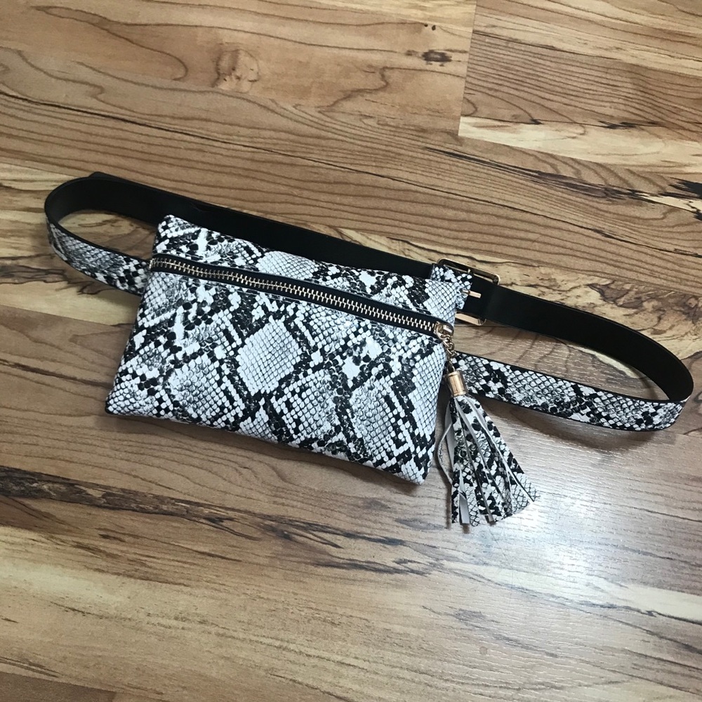 Snake skin belt bag with belt